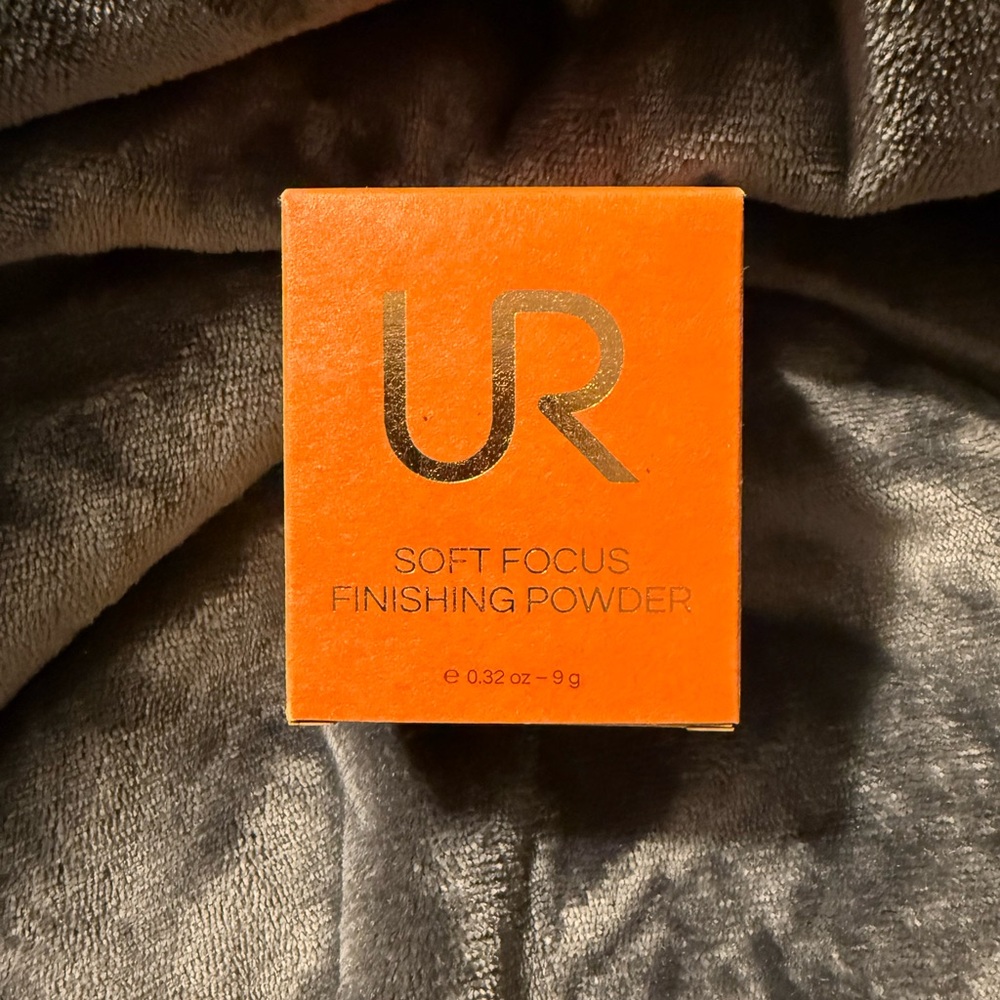 Soft Focus Finishing Powder